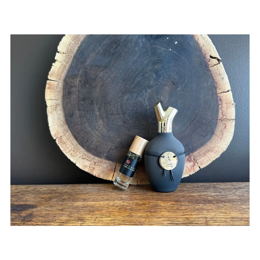 Scents Of Wood Cedar in Acacia Travel Bundle